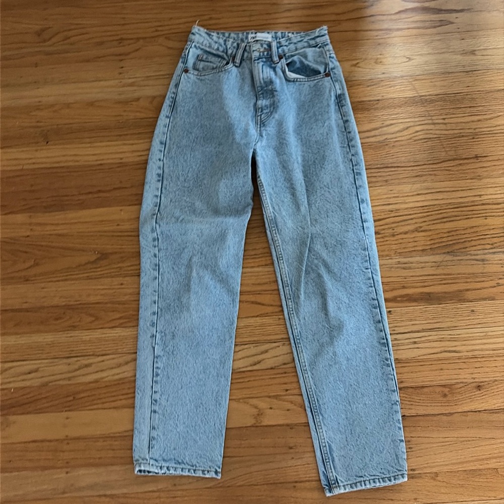 Zara jeans